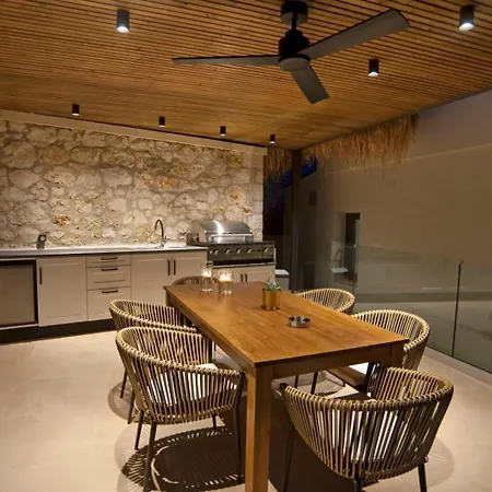 Smirties Villa Nydri (Lefkada)