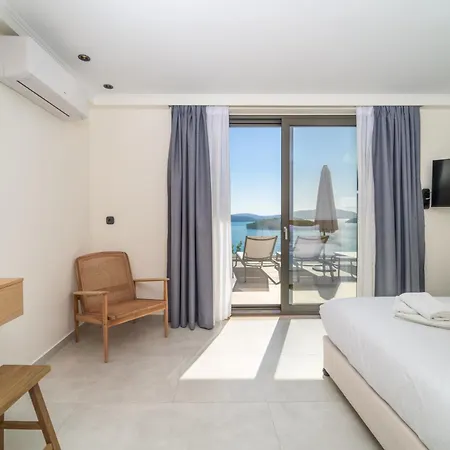 Smirties Villa Nydri (Lefkada)