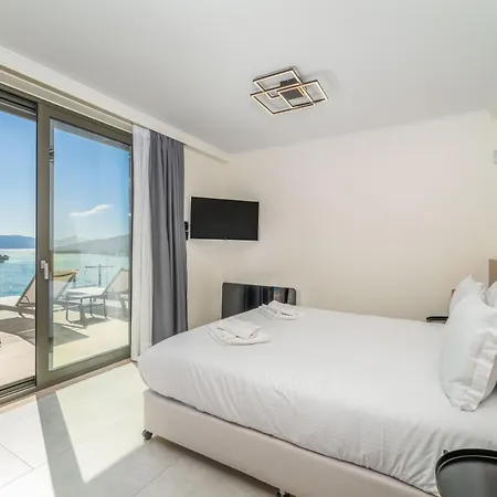 Smirties Villa Nydri (Lefkada)