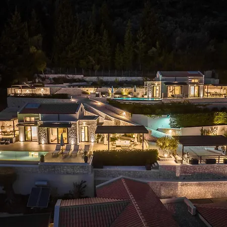 Smirties Villa Nydri (Lefkada)