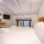 Smirties Villa