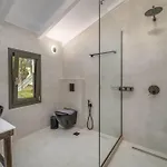 Villa Smirties