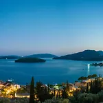 Villa Smirties