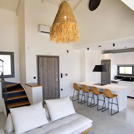Smirties Villa *