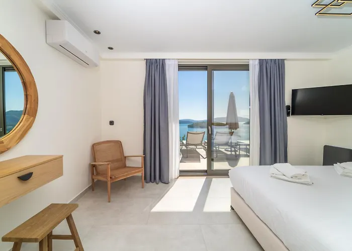 Smirties Vila Nydri (Lefkada)
