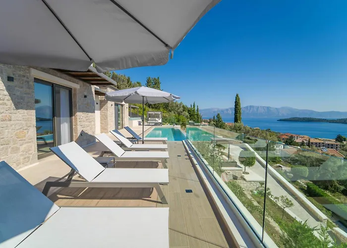 Smirties Nydri (Lefkada)